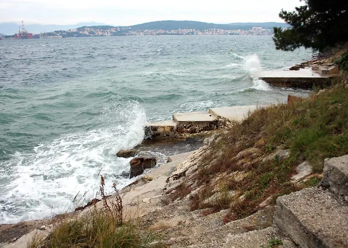 By The Sea Okrug Donji, Ciovo - 12310 *